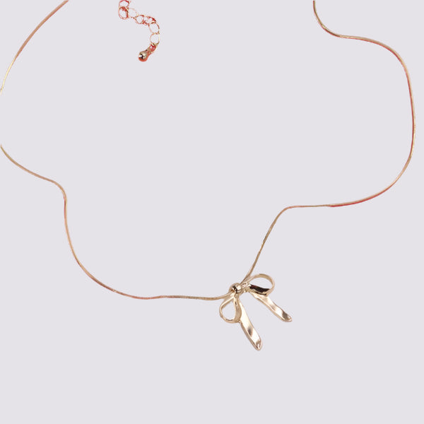 Gold Long Bow Ribbon Necklace
