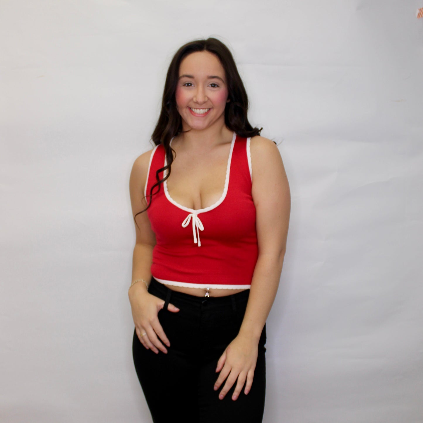April Contrast Binding Sweater Tank