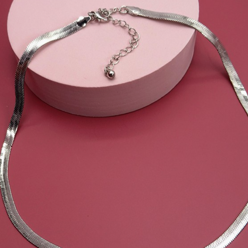 Classic Herringbone Chain Necklace