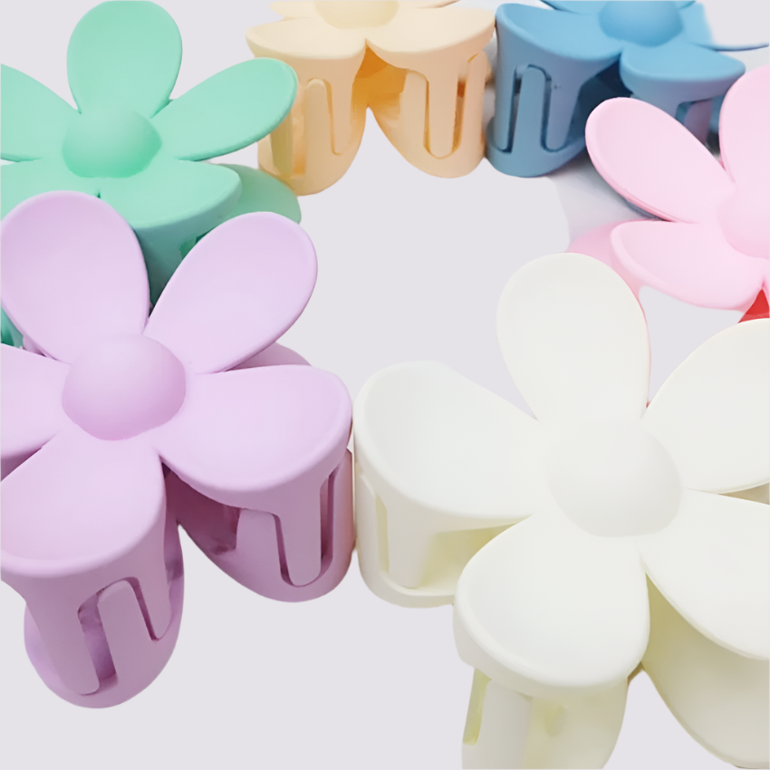 Pastel Tone Daisy Hair Claw Clip