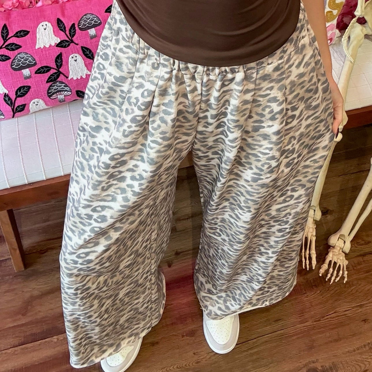 Kennidi Leopard Wide Leg Pants