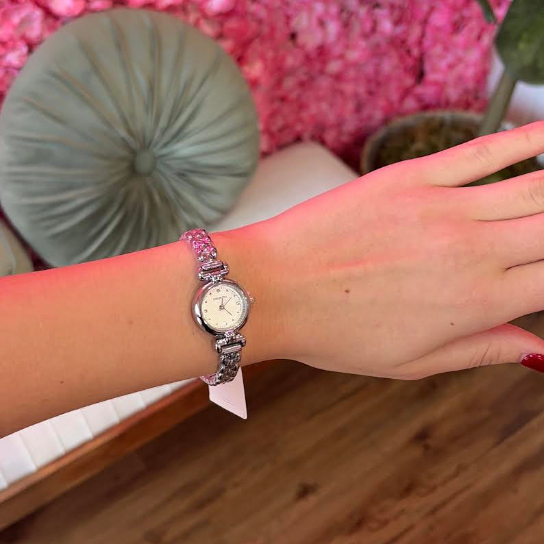 Round Dial Oval Band Bracelet Watch