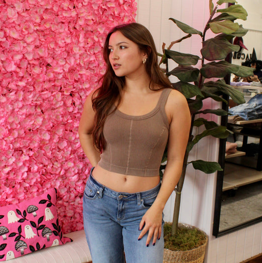 Melany Washed Ribbed Neck