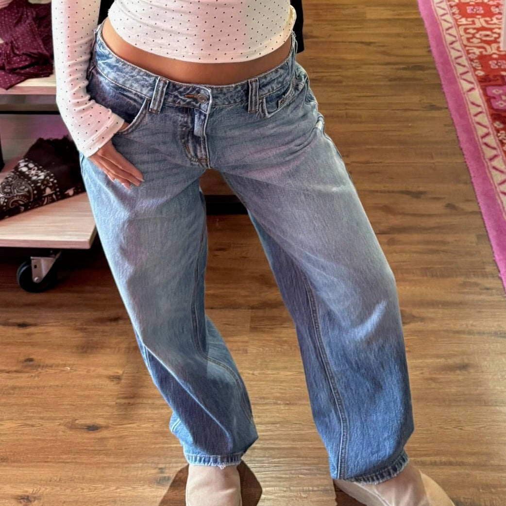 Zora Baggy Wide Leg Medium Wash